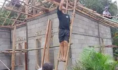 Lewat Ogan Lopian, Warga Puwakarta Dapat Bantuan Perbaikan Rumah