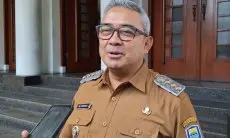 Farhan Pastikan Tidak Ada Beras Oplosan Beredar di Pasar Kota Bandung