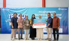 Naya, Peraih Top Scorer Ilmupedia Tryout UTBK 2025 asal SMA Telkom Bandung Terima Bantuan Pendidikan