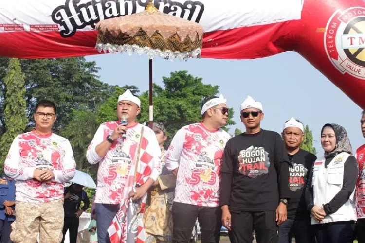 Bogor Hujan Trail, Bupati Rudy Susmanto : Ribuan Crosser Memastikan Alam Bukit Hambalang dan Gunung Pancar Tetap Lestari