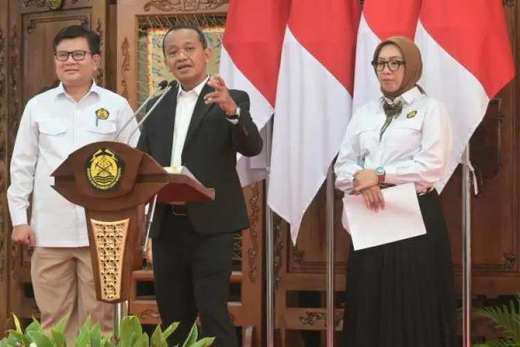 Pemerintah Cabut IUP Empat Perusahaan Tambang di Raja Ampat, PT GAG Nikel Tetap Beroperasi