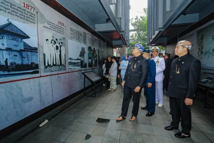 Peringati Hari Lahir Pancasila, Wali Kota Bandung Bersama Forkopimda Napak Tilas ke Museum Banceuy