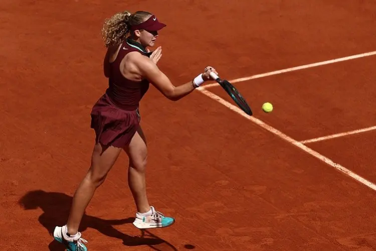 Singkirkan Daria Kasatkina, Mirra Andreeva Tunggu Jessica Pegula di Perempat Final French Open