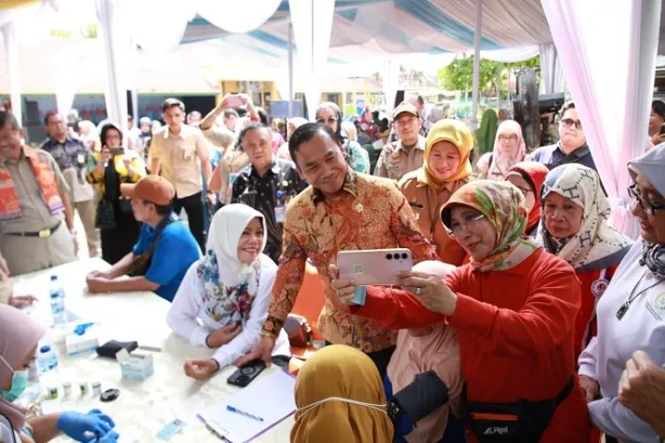 Upaya Pemerintah Jamin Lansia Lewat Program SIDAYA