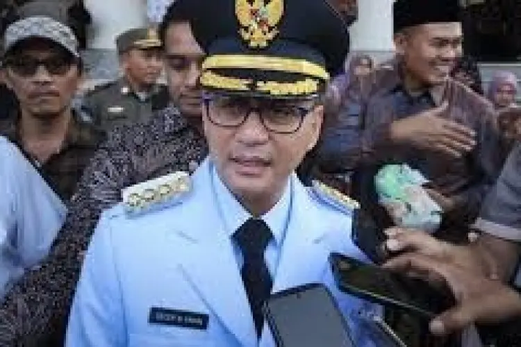 Infrastruktur dan Kebersihan Lingkungan Jadi Fokus Awal Bupati Cecep di Kabupaten Tasikmalaya