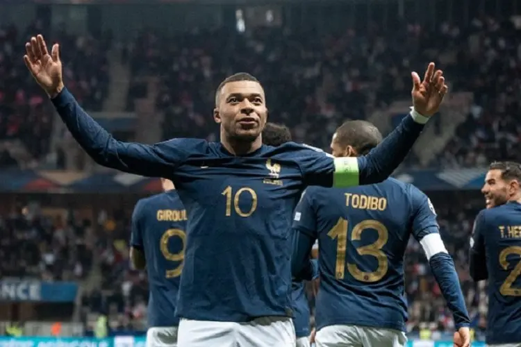 Prakiraan Starting Lineup Les Bleus dalam Duel Spanyol vs Prancis, Ini yang Bikin Deschamps Pusing Tujuh Keliling