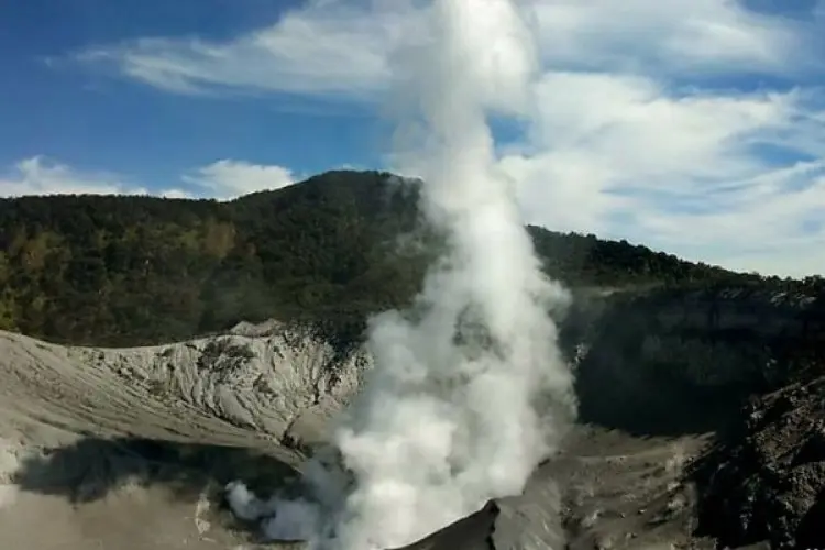 Aktivitas Kegempaan Gunung Tangkubanparahu Melonjak, Begini Penjelasan Badan Geologi 