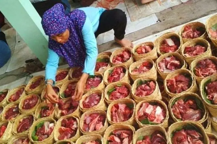 Antisipasi Lonjakan Sampah Pasca Iduladha, Pemkot Cimahi Imbau Warga Gunakan Besek dan Daun Pisang untuk Bungkus Daging Kurban