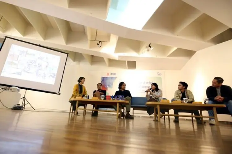 FOTO: Sosialisasi Kompetisi Seni UOB Painting of The Year 2025