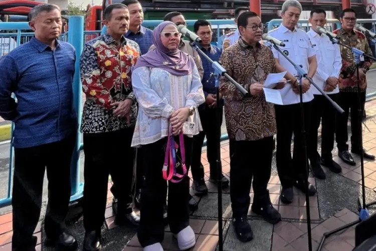 Wabup Bogor Jaro Ade Hadiri Peluncuran Bus Transjabodetabek Rute Blok M-Bogor