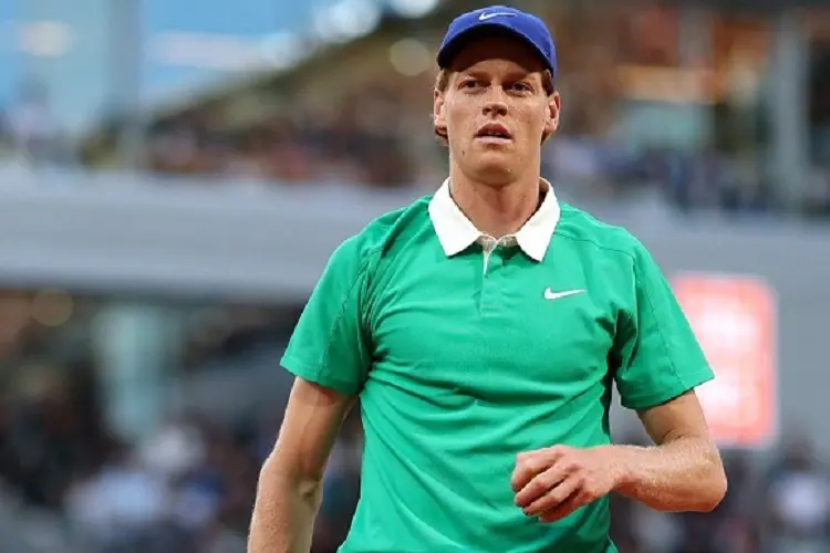 Lima Fakta Menarik Jannik Sinner di Final French Open 2025, Nomor Dua Buka Sejarah 49 Tahun