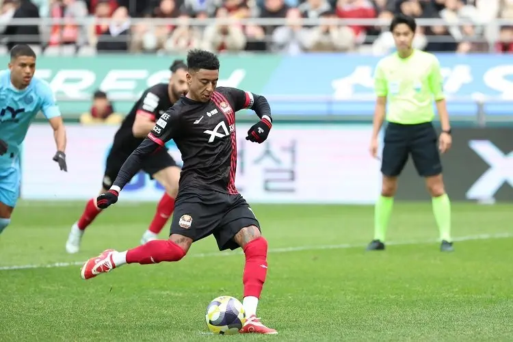 Nekat, Klub Ibu Kota Ini Tak Jadikan Bintang Inggris Jesse Lingard Starter dalam Duel Gwangju vs FC Seoul