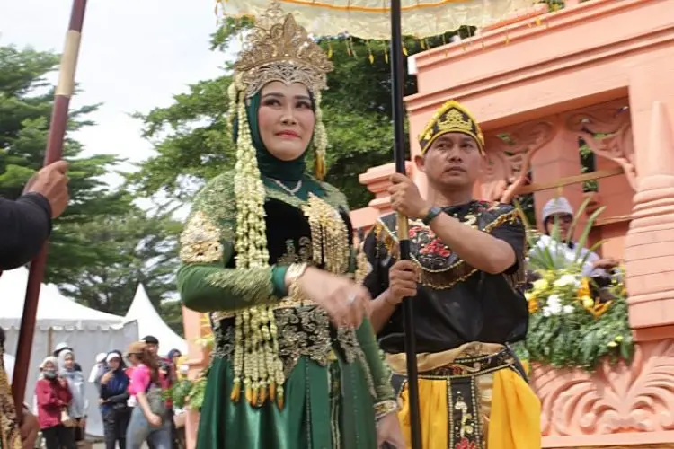 Helaran Budaya Nusantara pada Hari Jadi Bogor (HJB) akan dijadikan agenda tahunan oleh Pemkab Bogor.