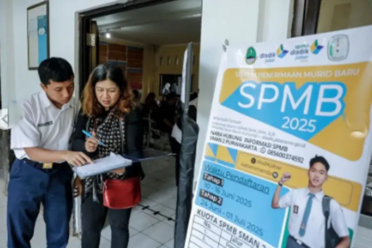 Sepuluh Calon Siswa SMAN 3 Bandung Dianulir Gegara Curangi Jalur Domisili SPMB 2025