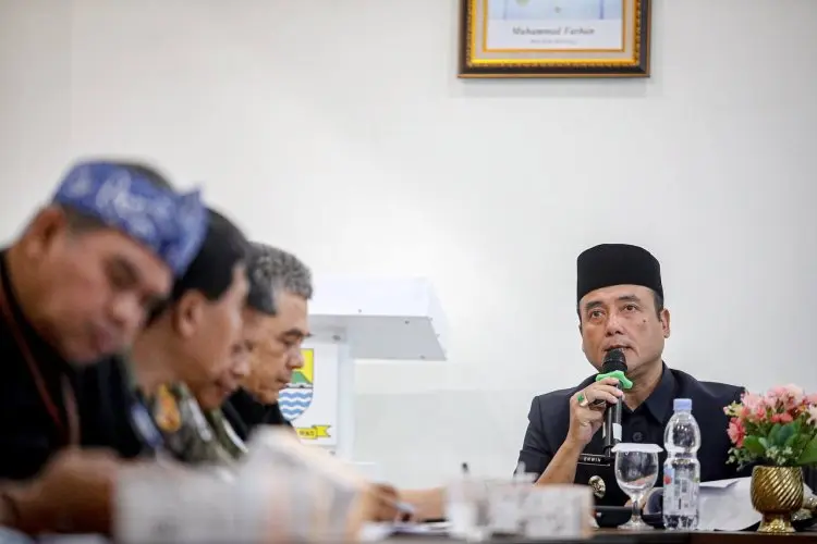 Pemkot Bandung Dorong Layanan Hotline Pengaduan Pelanggaran Perda