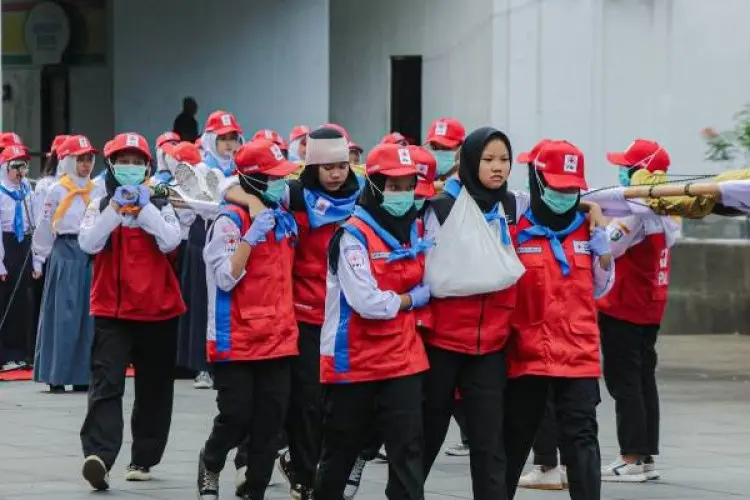 1.008 Anggota PMR se Kota Bandung Resmi Dilantik