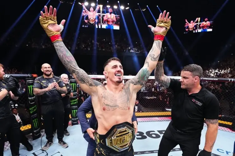 Tom Aspinall Resmi Jadi Juara Kelas Berat UFC, Siap Hidupkan Divisi yang Stagnan