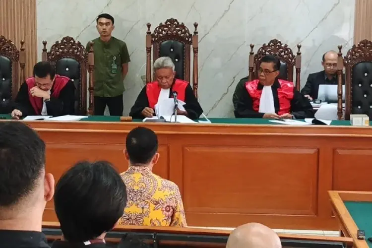 Terbukti! Mantan Sekda Kota Bandung Ema Sumarna Harus Hidup di Bui 5,5 Tahun