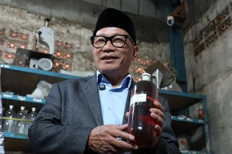 Ketua DPRD Jabar Buky Wibawa Karya Guna Apresiasi Bank Sampah Cimahi Karena Mampu Olah Limbah jadi Bahan Bakar Kualitas Tinggi