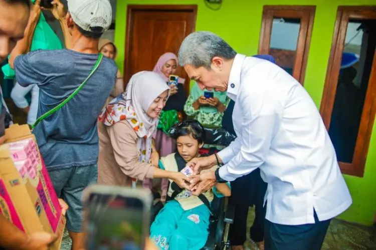 Alhamdulillah, Dedie Tebar 628 Bantuan RTLH di Kecamatan Bogor Barat