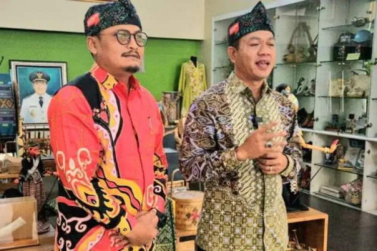Junjung Tinggi Literasi Masyarakat, Dadang Supriatna Dukung Penuh Program Kabelat