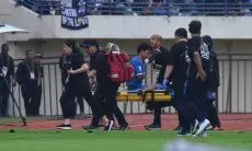 Jupe Mengalami Patah Tulang Rusuk Saat Persib Dikalahkan Port FC