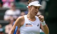Baru Jadi Emak-emak, Petenis Swiss Ini Melaju ke Perempat Final Wimbledon
