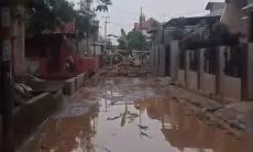 Salah Paham Informasi Perbaikan Jalan Rusak, Ono Surono Salahkan Bupati Cirebon