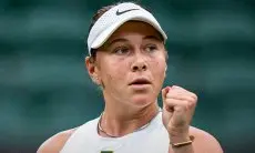 Duel Aryna Sabalenka vs Amanda Anisimova Betul-betul Dahsyat, Anisimova Menangkan Set Pertama