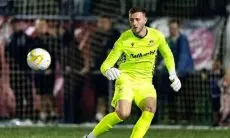 Kiper Anyar Persib Adam Przybek Langsung Betah di Bandung