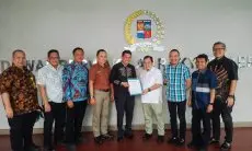 Adityawarman Terima 28 Sertifikat Aset Pemkot dari Kepala Kantor Pertanahan Kota Bogor