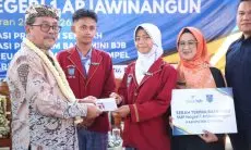 Bupati Cirebon Resmikan Bank Mini “Kejar” di SMPN 1 Arjawinangun