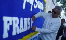 Persib Hanya Kontrak Frans Putros 1 Tahun