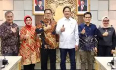 Ribuan Ijazah Mahasiswa Ditahan Karena Menunggak, Unindra Ngadu ke DPRD Jabar