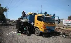 Ironis Masih ada Pekerja di Truk Pengangkut Sampah di Kab Bandung Gak Terima Upah