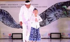 FOTO: Fashion Show Kepala Daerah Jawa Barat di Sunda Karsa Fest