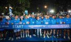 Ribuan Pelari Pocari Sweat Run Indonesia 2025 Birukan Kota Bandung