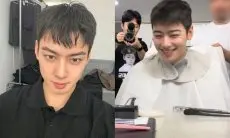 Siap Berangkat Wajib Militer, Cha Eun Woo Abadikan Momen Potong Rambut ala Tentara