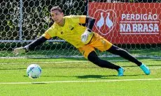 Kiper Aldair Quintana Jadi Tembok Tak Teruntuhkan, Atletico Miniero vs Atletico Bucramanga 0-1