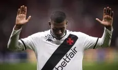 Kartu Merah Jardim Jadi Mimpi Buruk, Internacional vs Vasco Berakhir 1-1