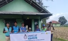 Kobarkan Semangat Kemerdekaan, PLN Wujudkan Mimpi Terang Emak Elom di Cianjur Selatan