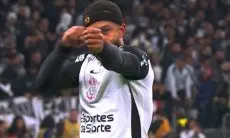 Sundulan Maut Memphis Depay Bawa Corinthians Bungkam Palmeiras di Copa do Brasil