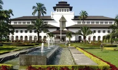 51,7 Juta Penduduk, Jawa Barat Siapkan Peta Jalan Pembangunan 2025-2029