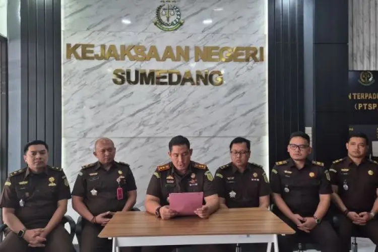 Kejari Sumedang Bongkar Dugaan Korupsi Pemanfaatan Kayu Perhutani, Total Kerugian Negara Rp2,1 Miliar