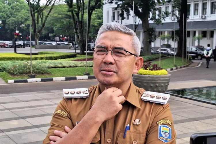 Wacana Masuk Sekolah Jam 06.30, Pemkot Bandung Fokus Selesaikan SPMB Dulu