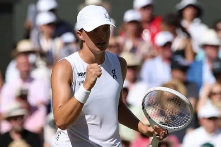 Menangkan Final Wimbledon, Setiap Menit Rekening Iga Swiatek Bertambah Setengah Miliar Rupiah