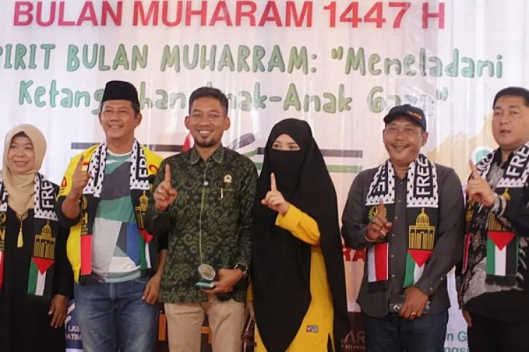 INH Kobarkan Semangat Yatim Piatu untuk Semangat Bersekolah