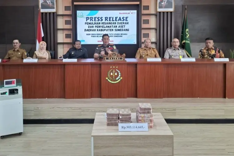 Bupati Dony Apresiasi Kejari Sumedang atas Pemulihan Dana Keuangan Daerah