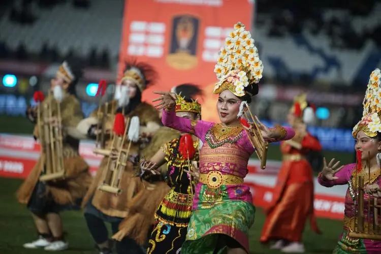 Spektakuler, Penutupan Piala Presiden 2025 di Bandung