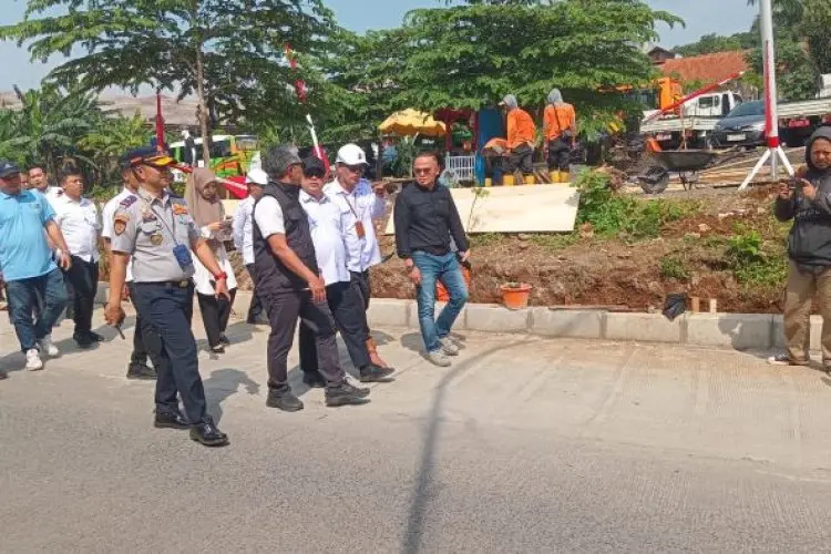 Sekda Tinjau Persiapan Pembukaan Akses Jalan Pasar Jambu Dua, Begini Hasilnya